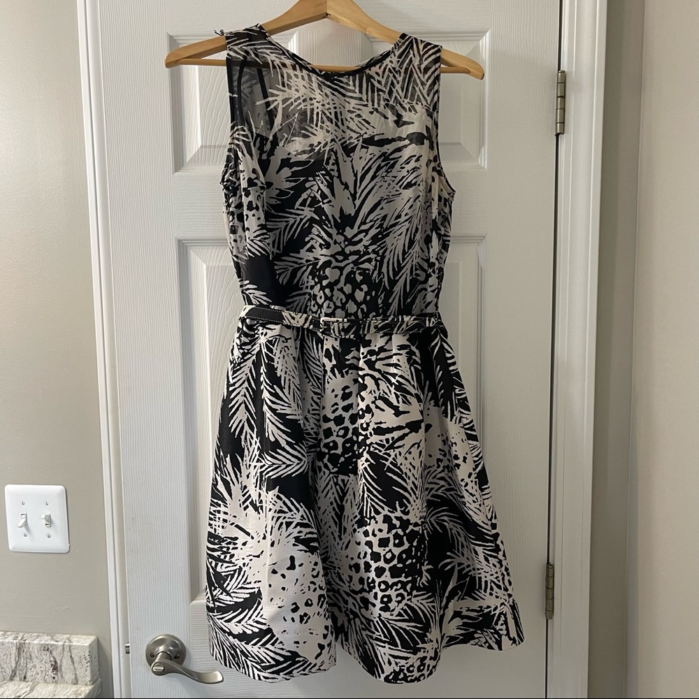 Women’s Black & White Cocktail Dress - Size 6